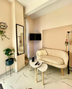 City Heart Room 4